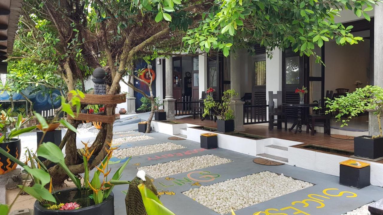 Beach Castle أونا واتونا المظهر الخارجي الصورة
