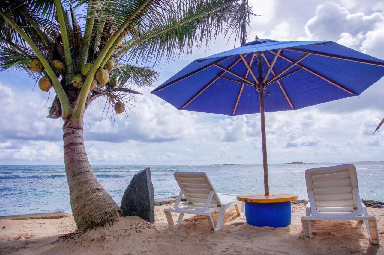 Beach Castle أونا واتونا المظهر الخارجي الصورة