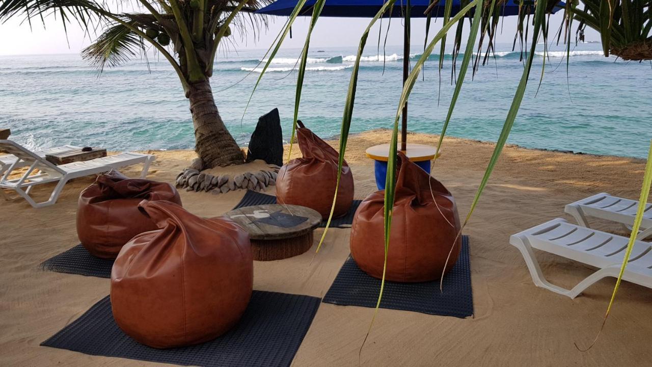 Beach Castle أونا واتونا المظهر الخارجي الصورة